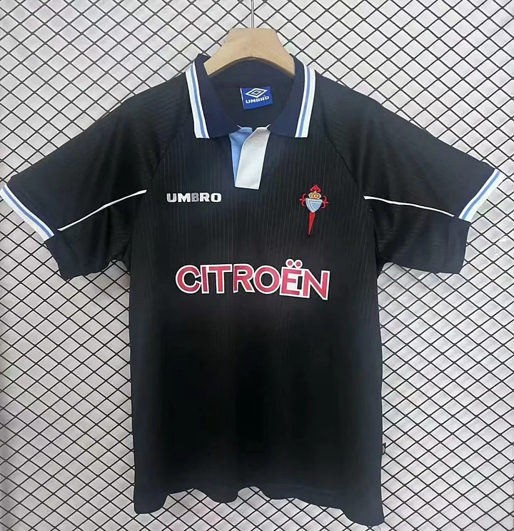 Camiseta retro de visitante del Celta de Vigo 1997/98