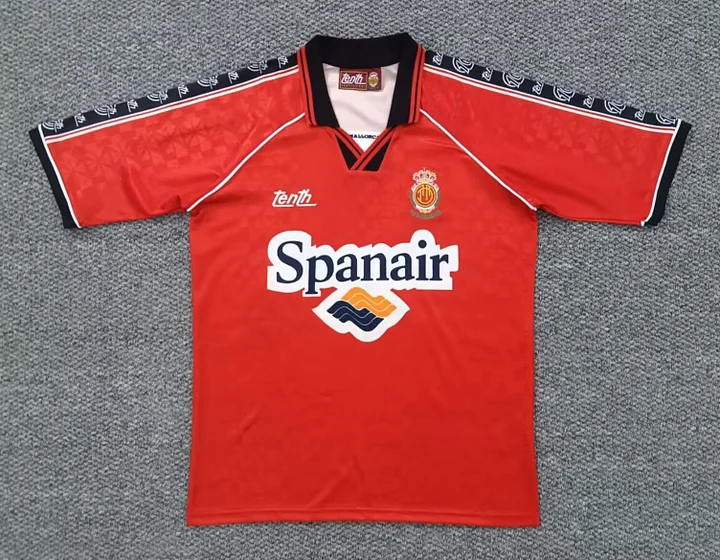 Camiseta retro del Mallorca 1996/1997
