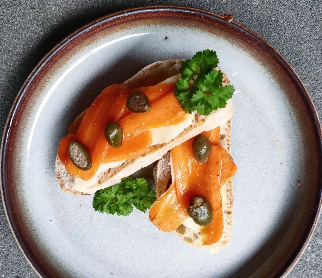 Smoked Carrot 'Salmon' and Watermelon 'Tuna Lesson