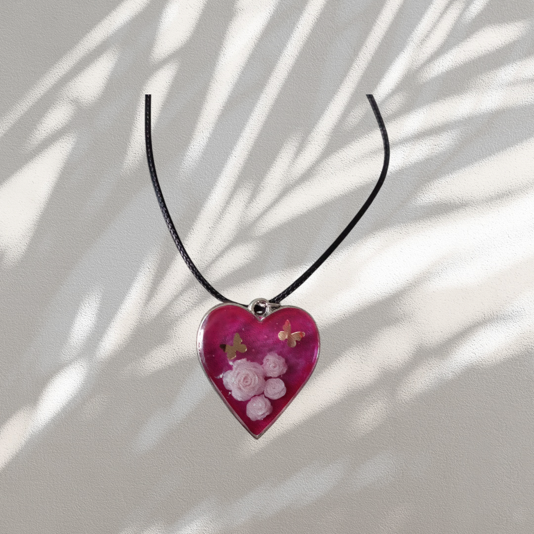 Collier pendentif cœur argenté 