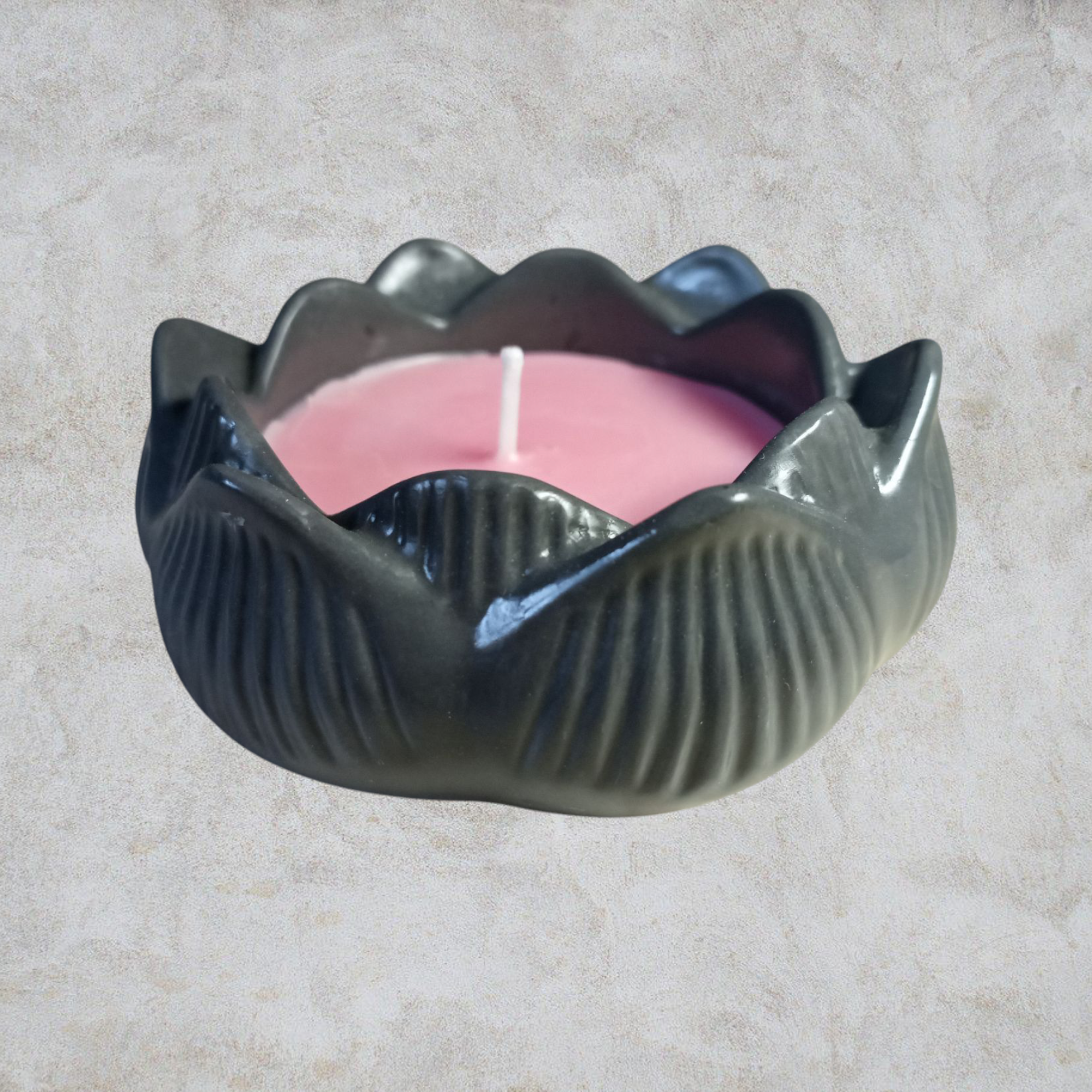 Bougie lotus à la fraise 