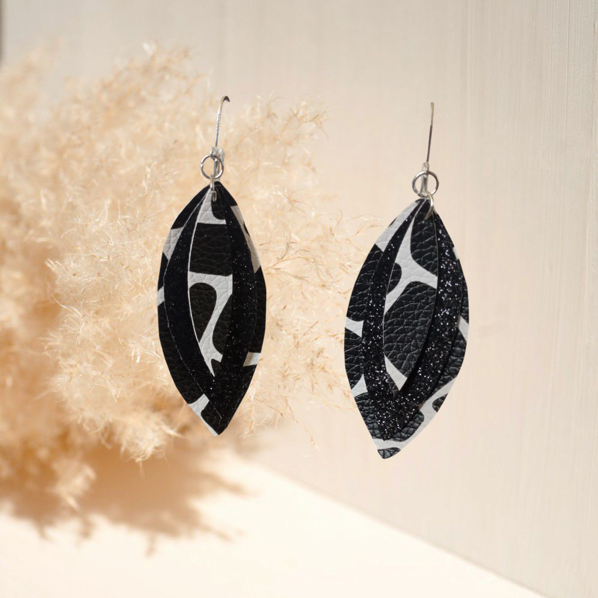 Boucles d'oreilles  black and white 