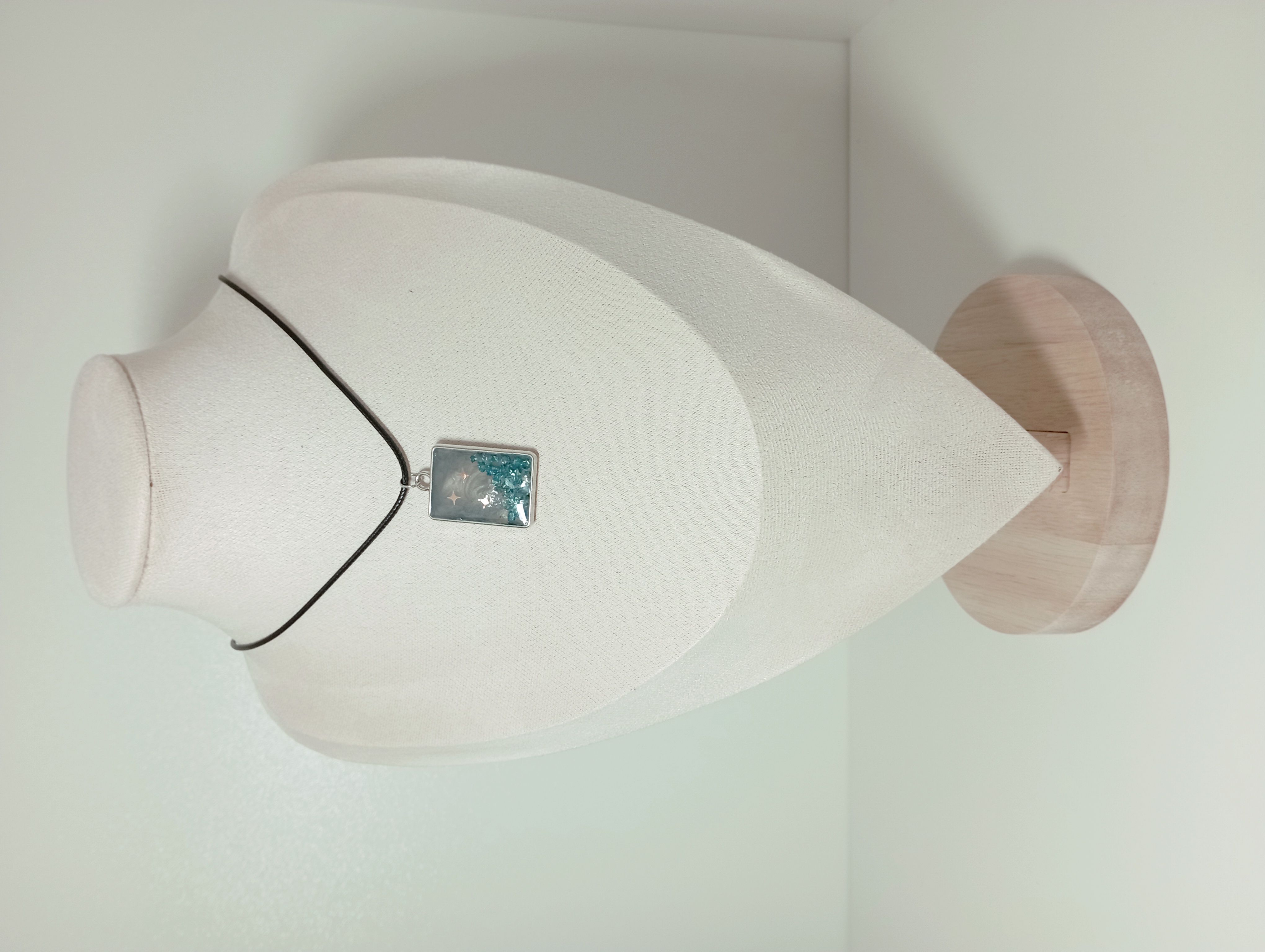 Collier paysage étoilé