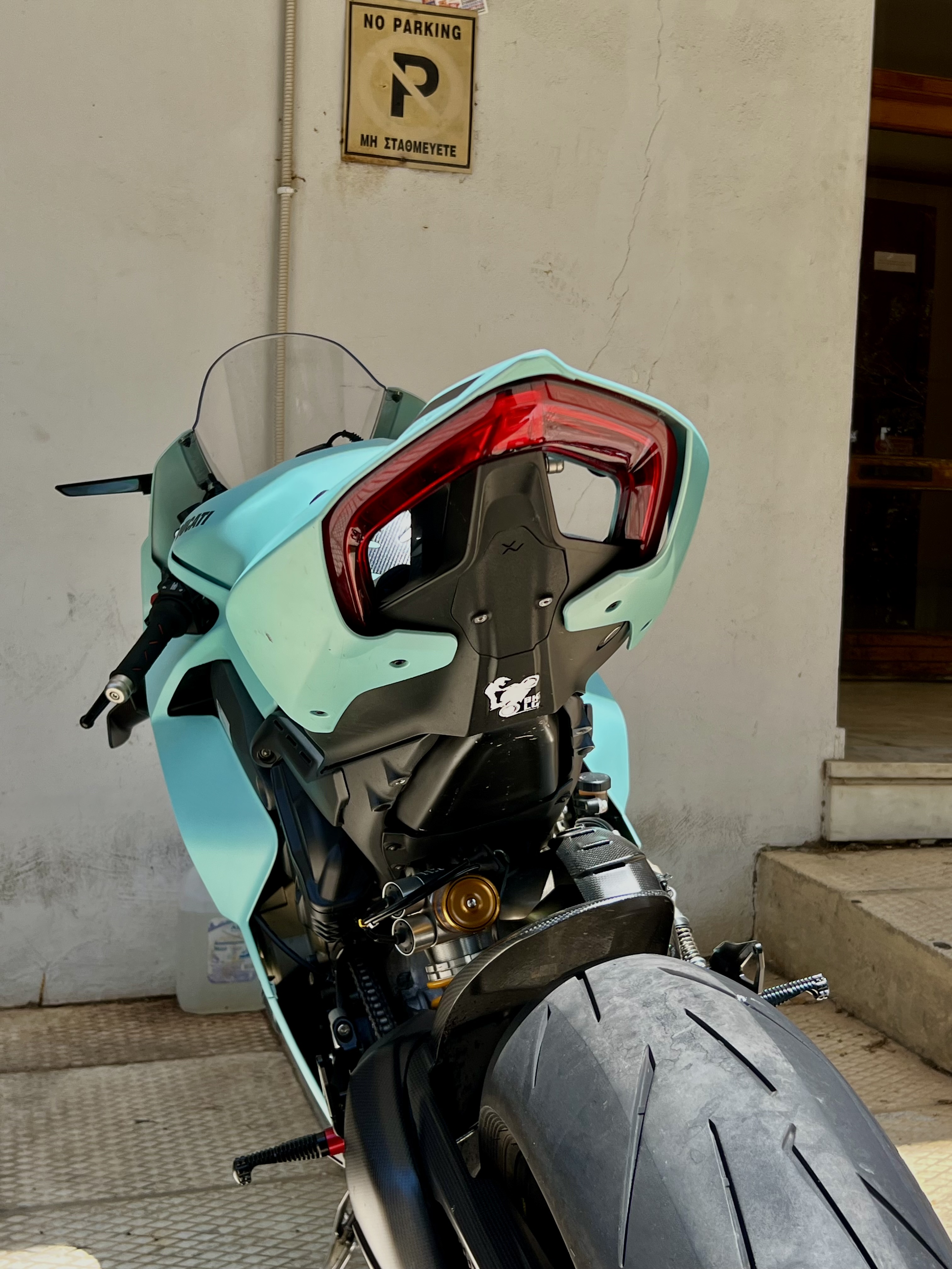 Ducati Panigalle V4 Undertail Closeout