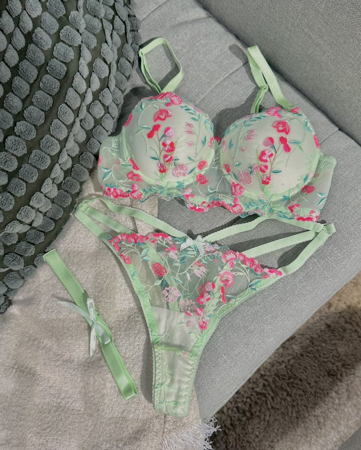Minty Bloom