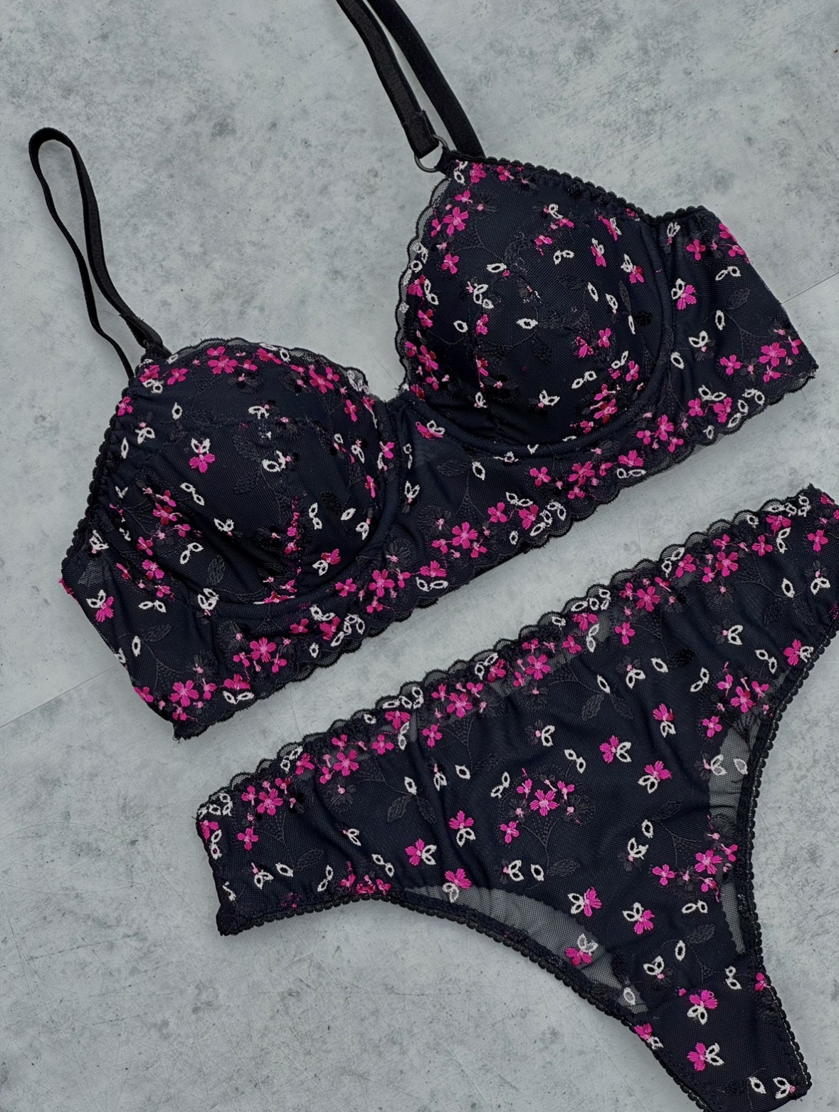 Velvet Bloom 