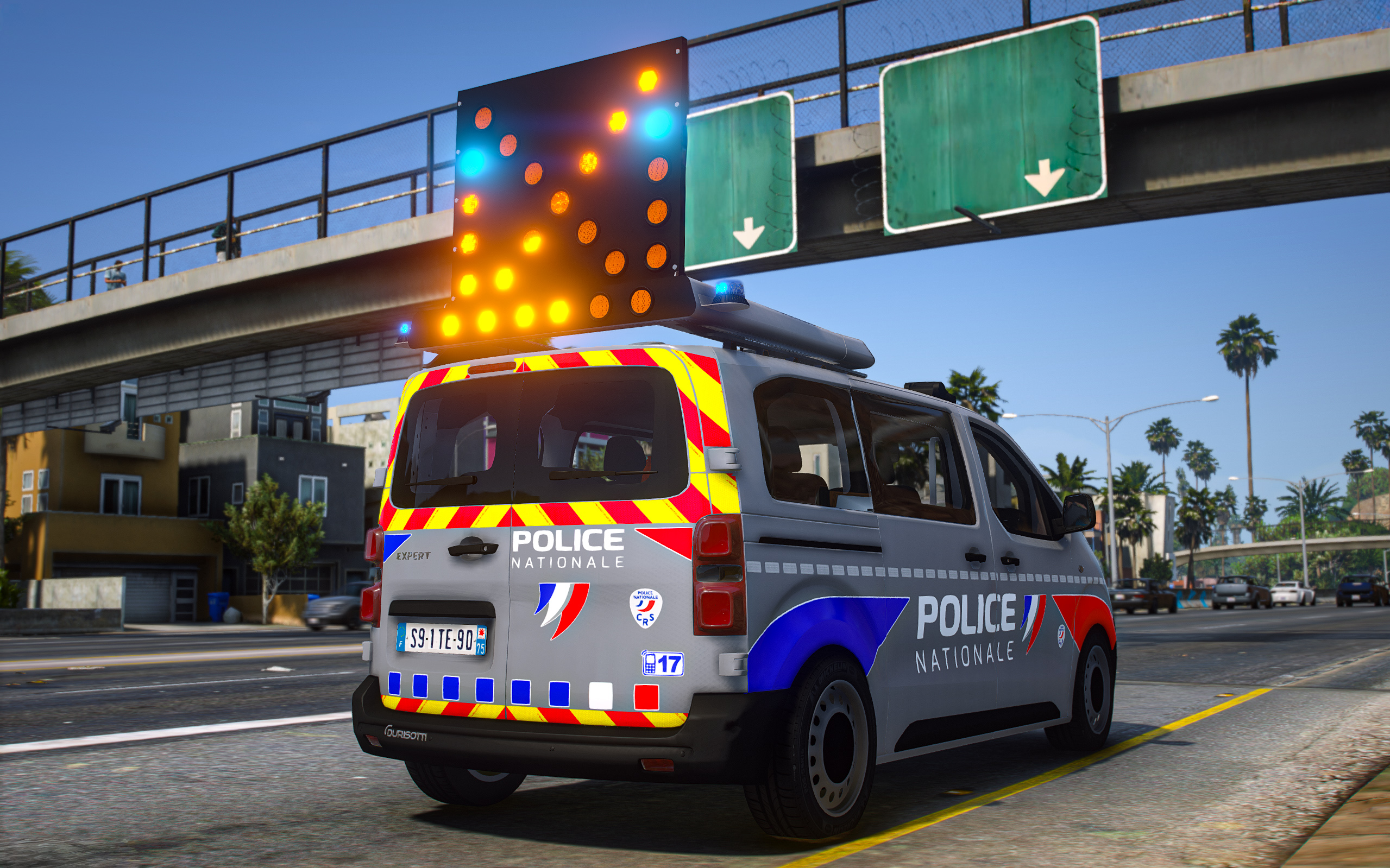 Peugeot Expert | CRS