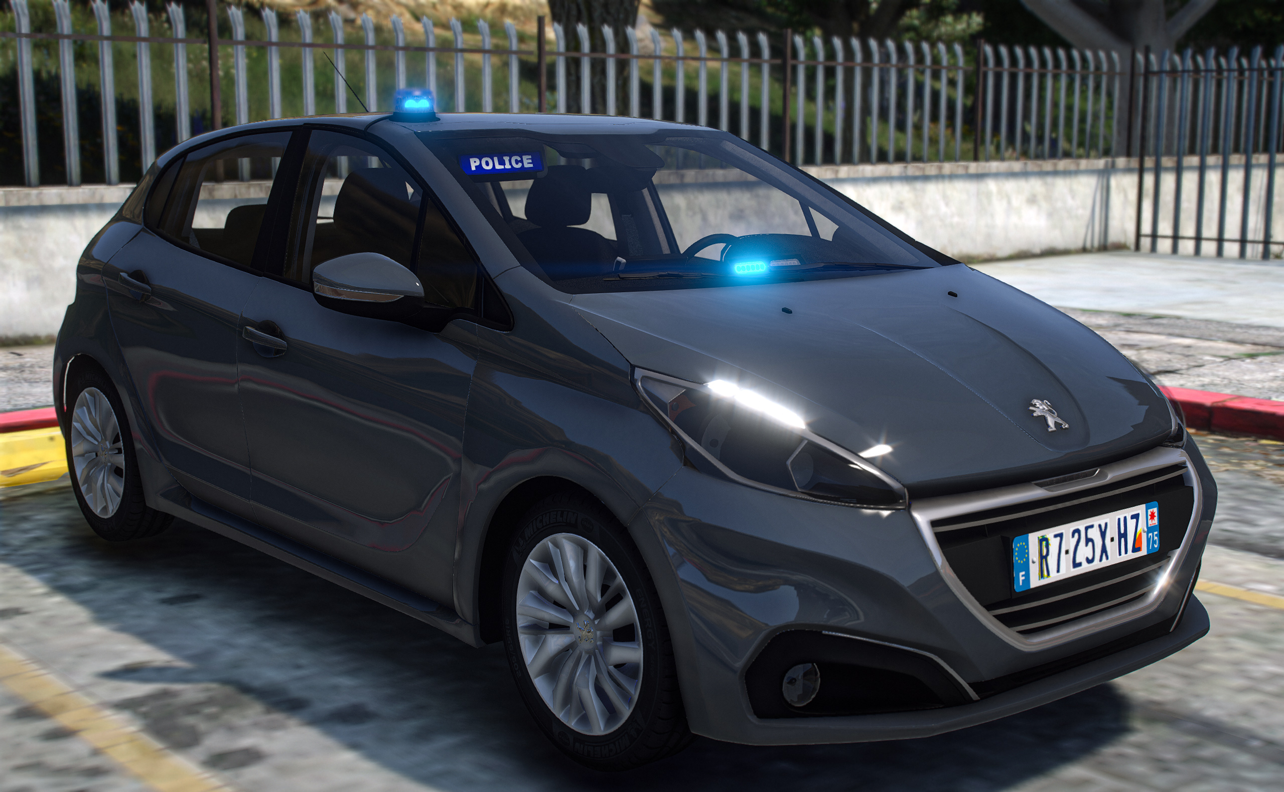 Peugeot 208 | Bana