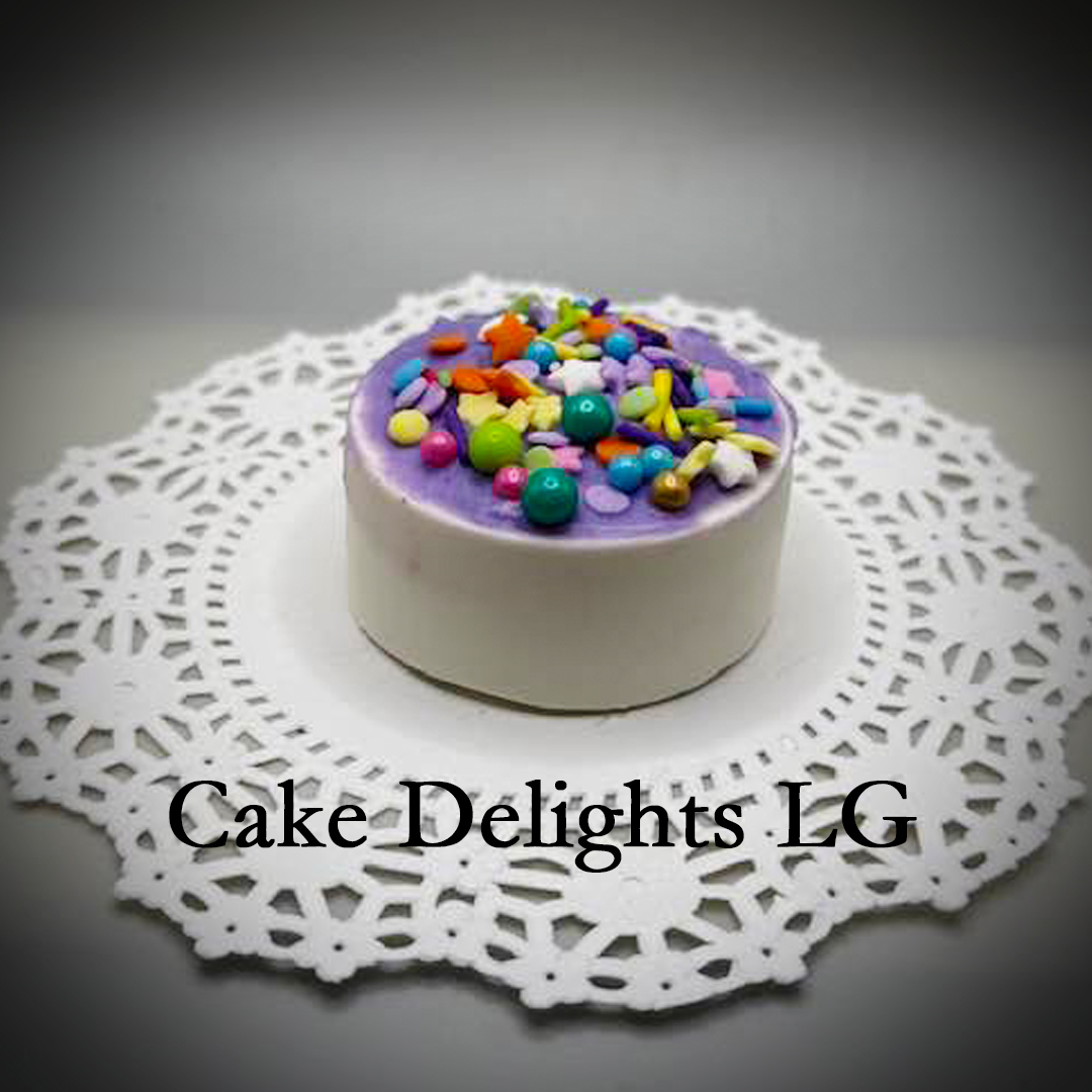 Cake Delights Large