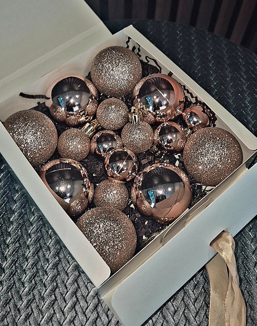 Kalėdiniai žaisliukai 1