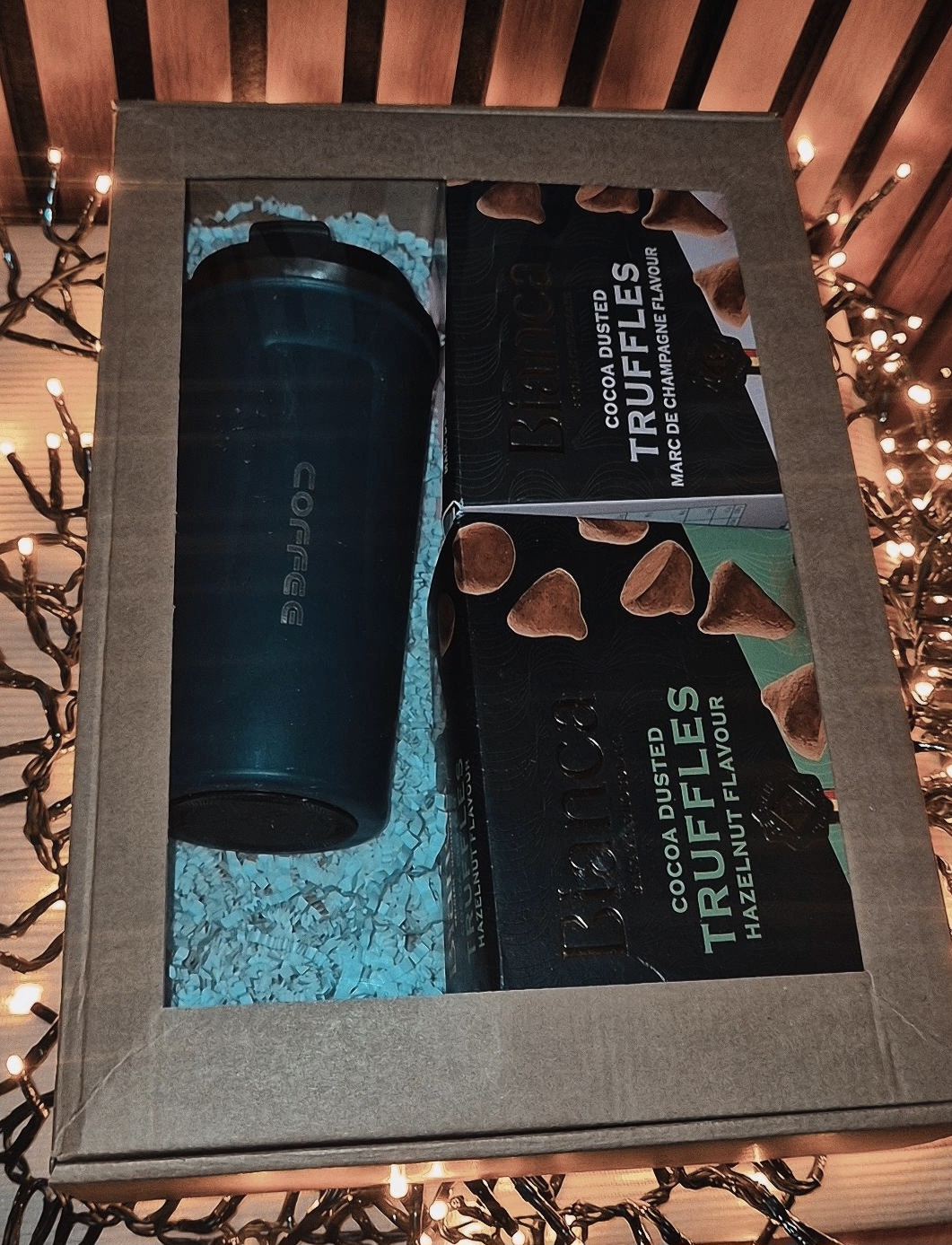 Dovanų rinkinys su termosu ir šokoladiniais triufeliais