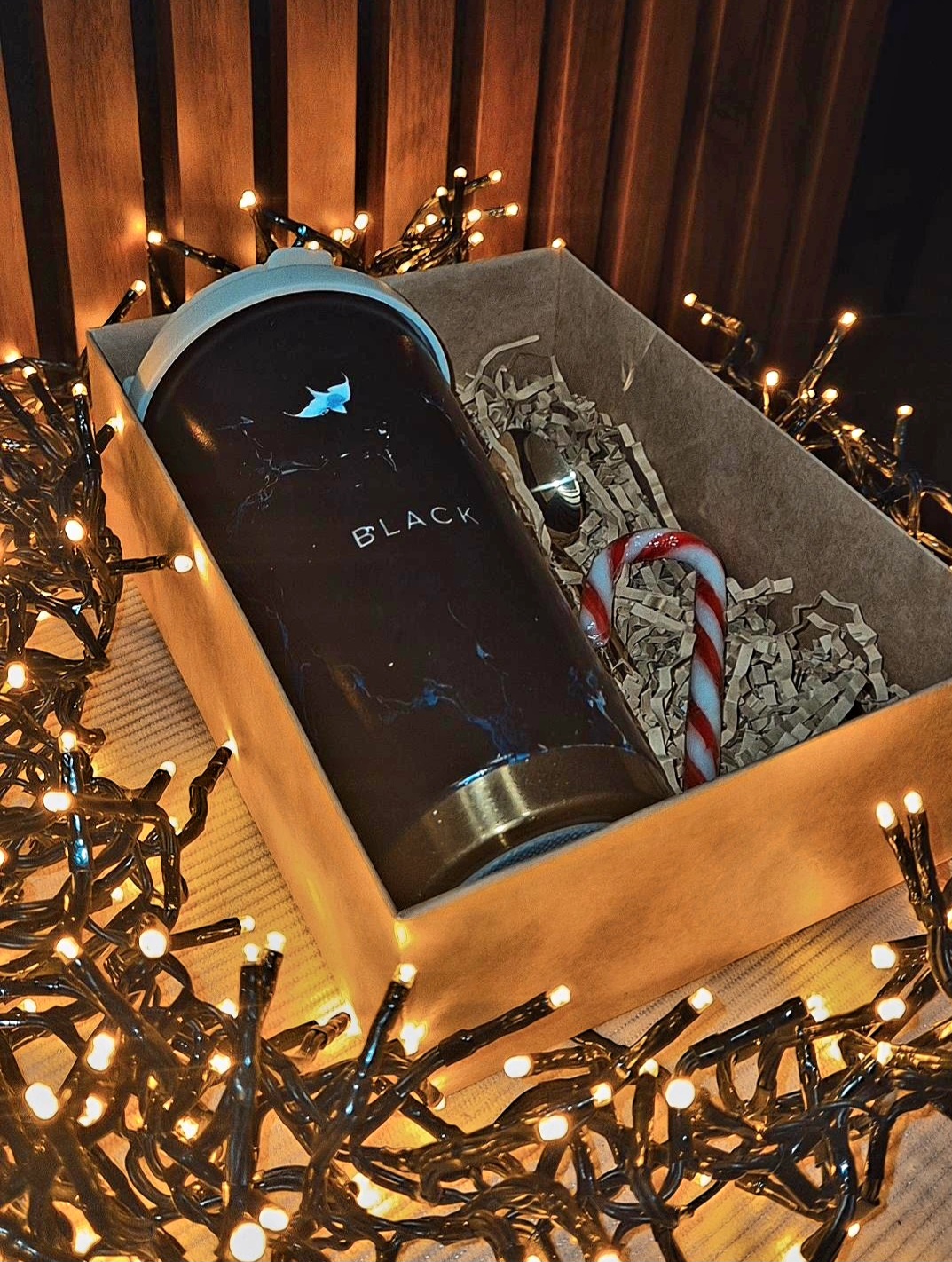 Juodas termo puodelio rinkinys