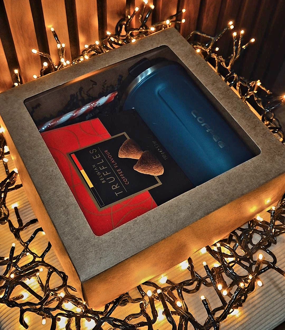 Dovanų rinkinys su termo puodeliu