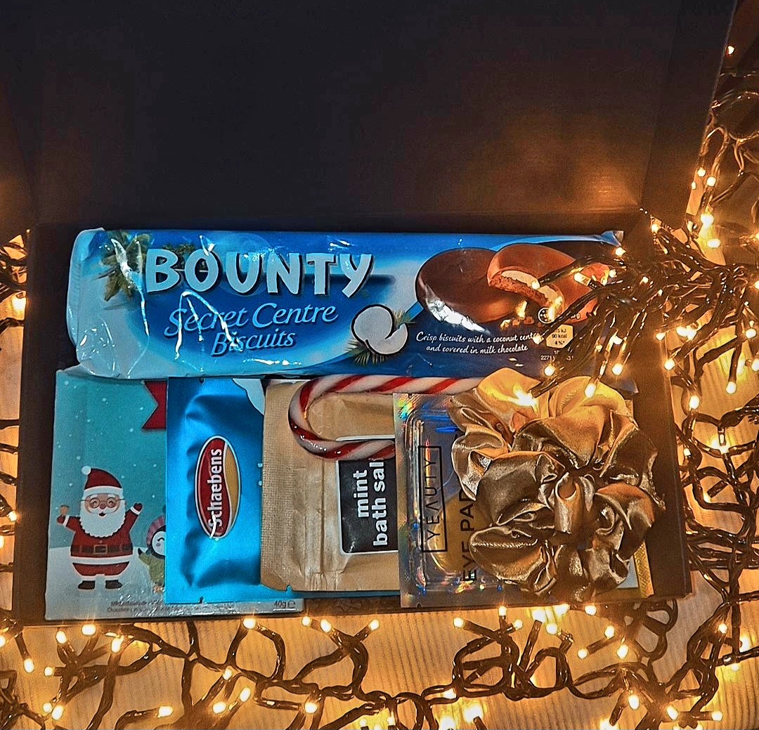 Dovanų rinkinys su saldumynais