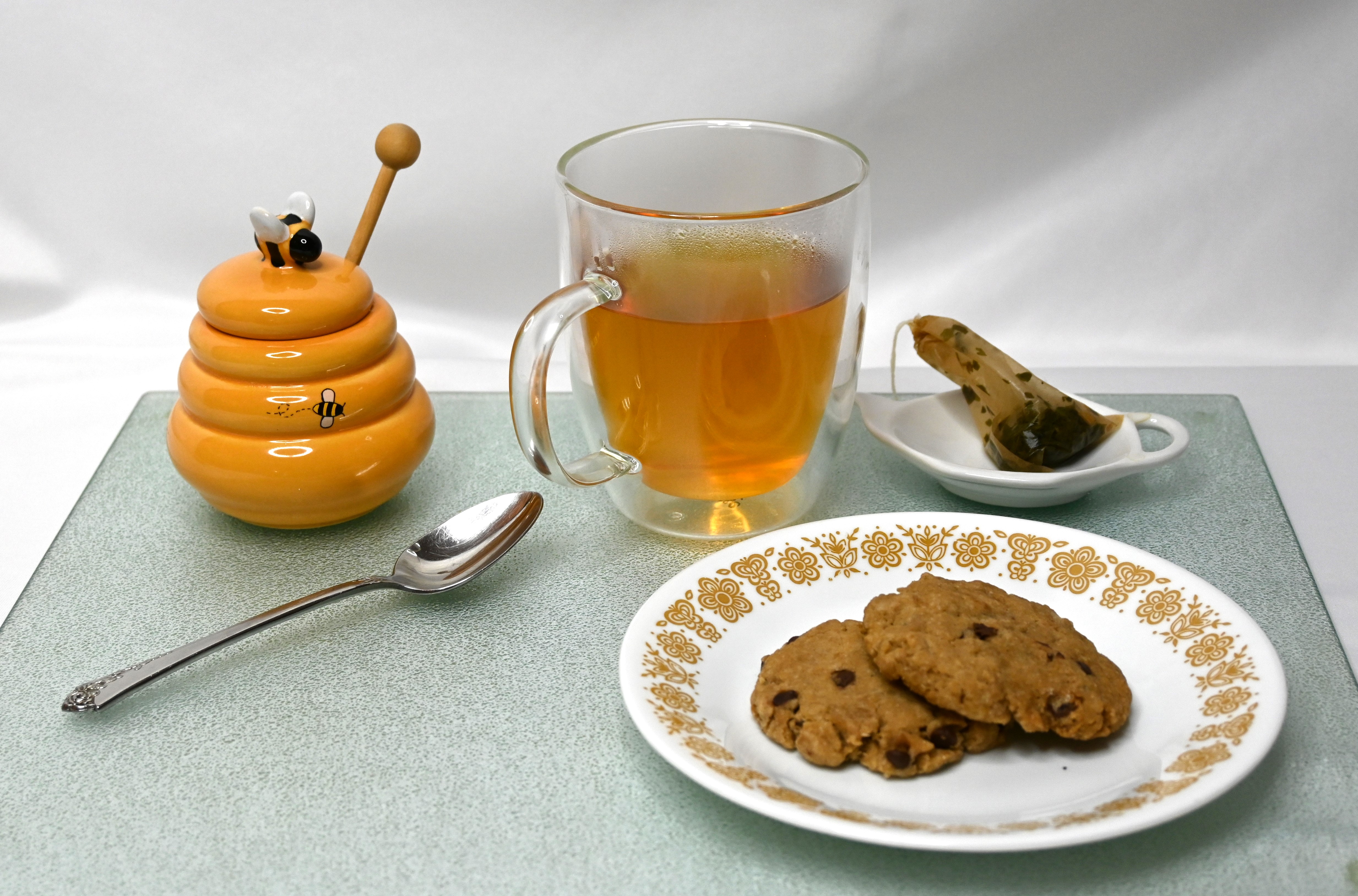 MINTEA Fresh Herbal Tea Tin (20 tea bags)