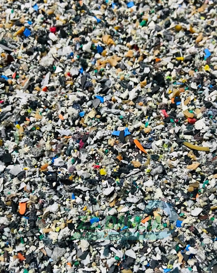 Footwear recycling machine