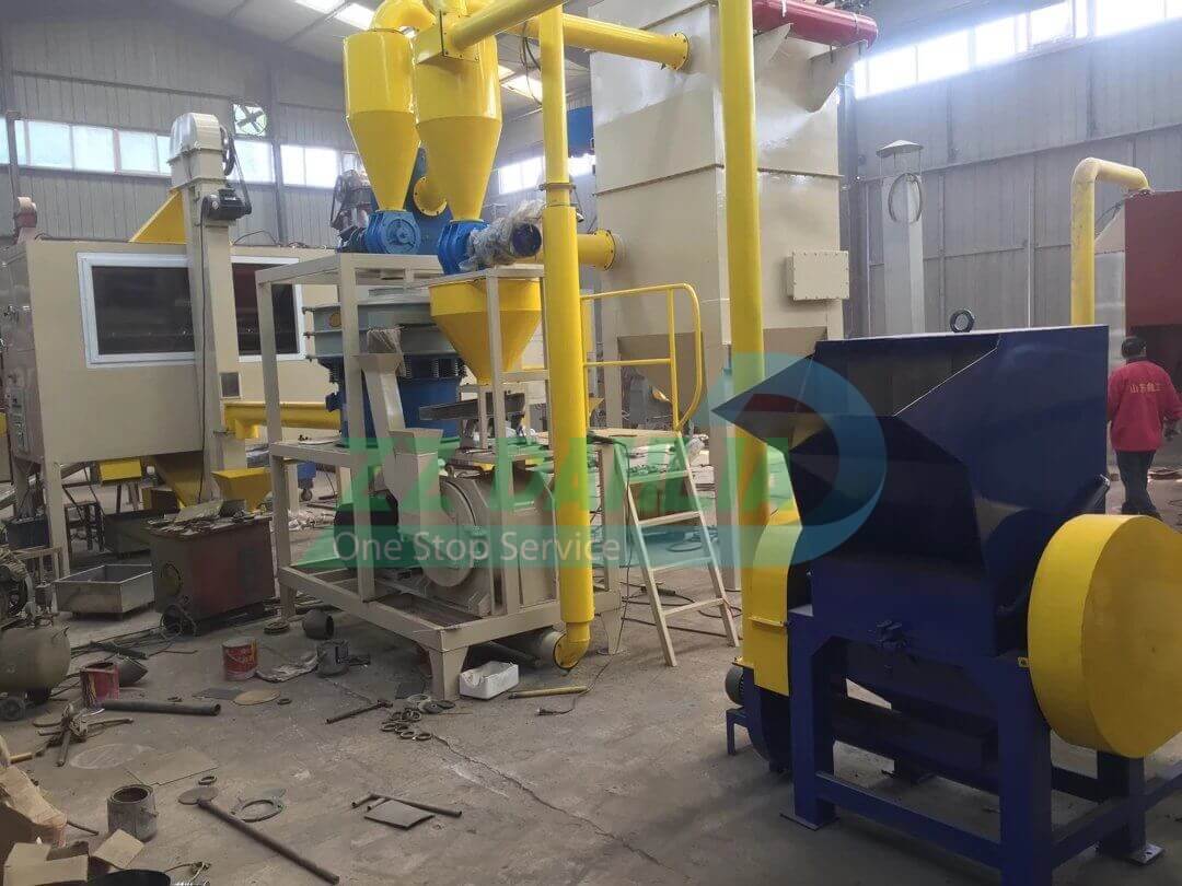 Aluminum plastic recycling machine