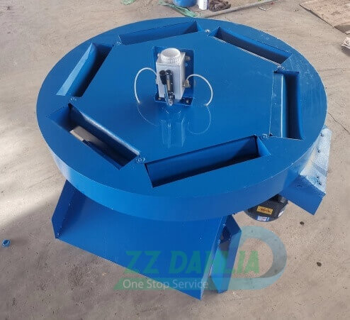 Disc type book spine cutting machine