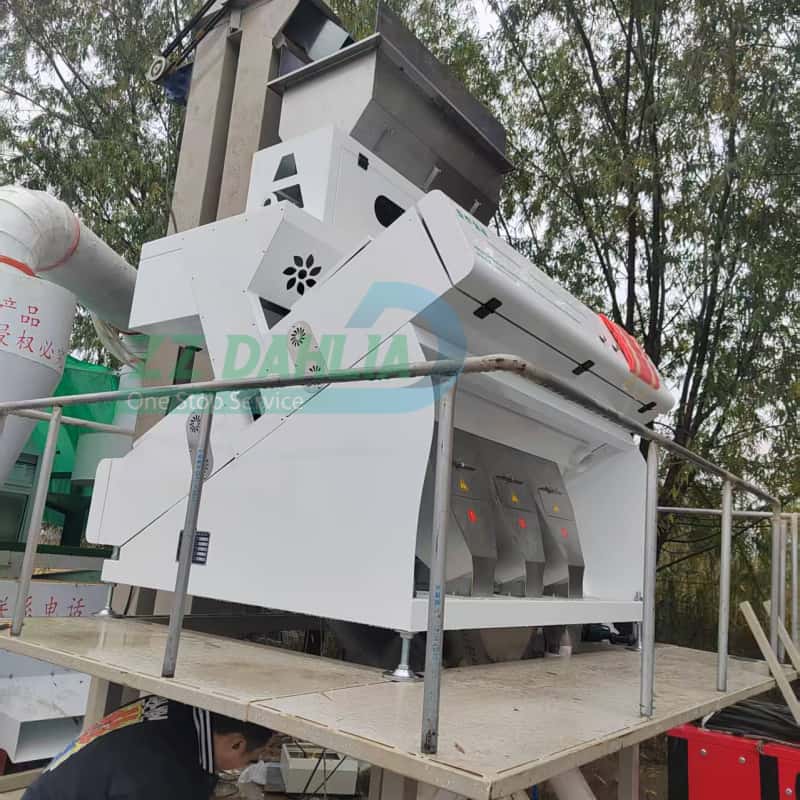 Optical sorter machine for glass recycling