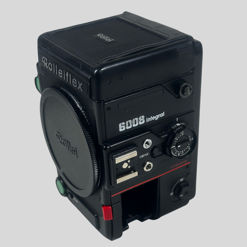 Rolleiflex 6008 Integral Medium Format Camera – Precision and Power Redefined