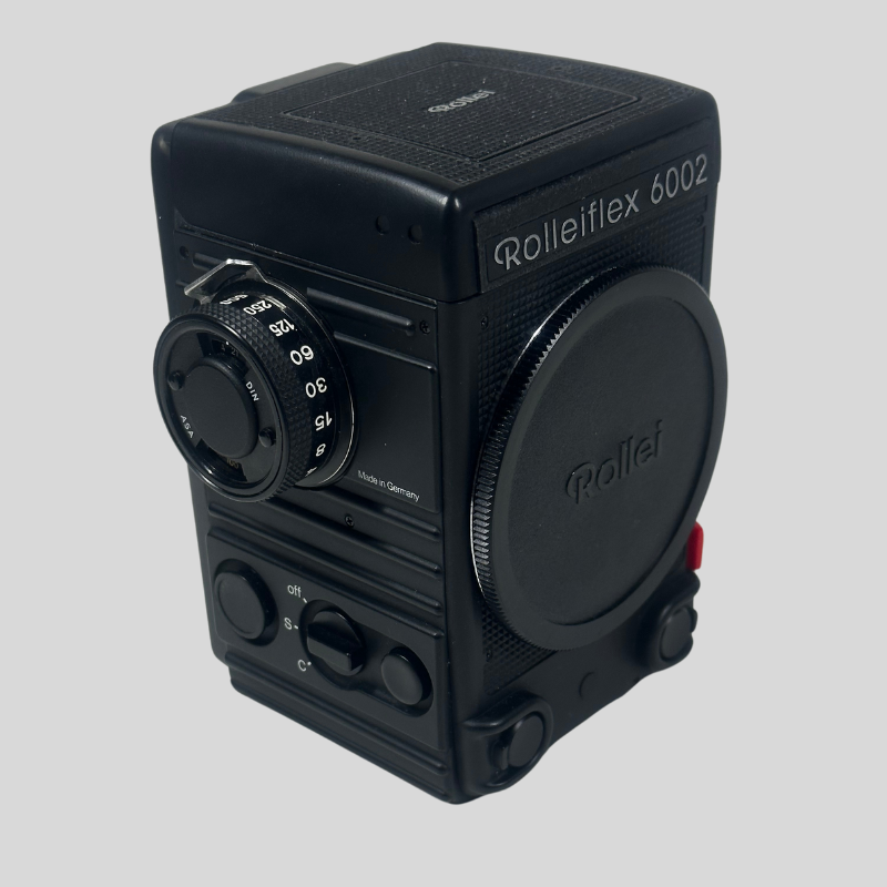 Rolleiflex 6002 Medium Format Camera – A Gateway to Professional Analog Photography