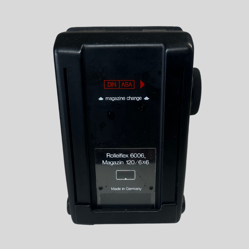 Rolleiflex 6006 Mod 2 Medium Format Camera – Timeless Craftsmanship, Modern Features