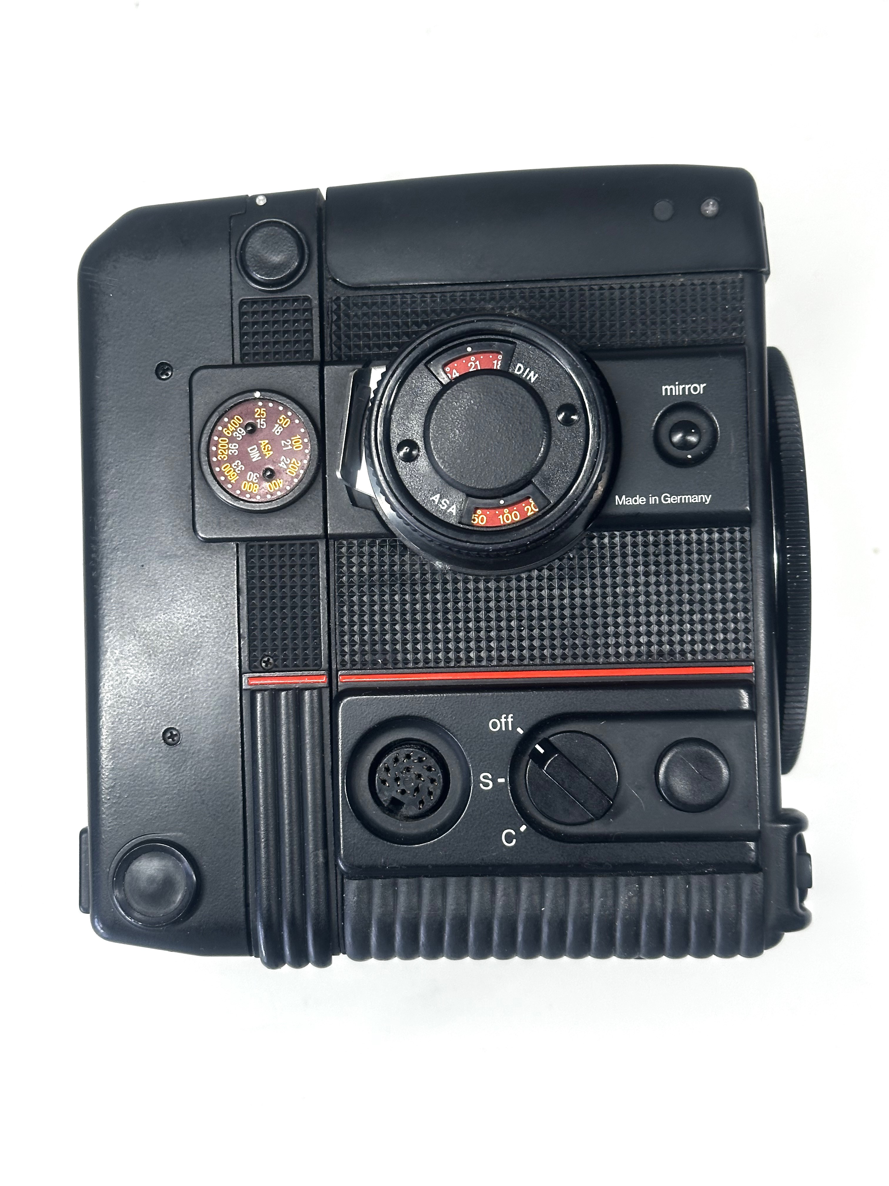 Rolleiflex 6006 Mod 2 Medium Format Camera – Timeless Craftsmanship, Modern Features