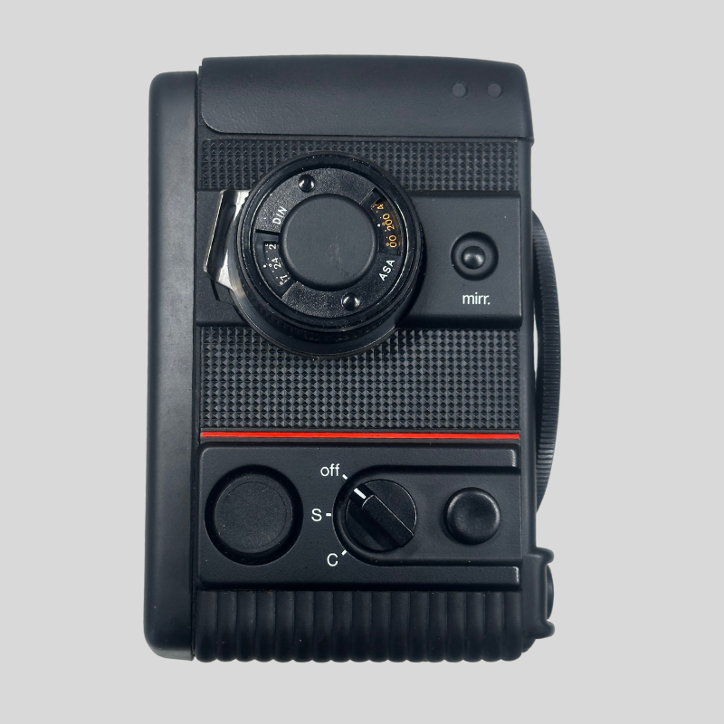 Rolleiflex 6006 Medium Format Camera – A Classic for Creative Professionals