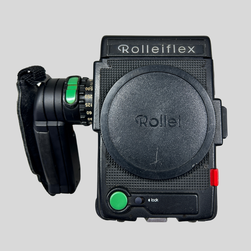 Rolleiflex 6008 Professional Medium Format Camera – The Benchmark for Analog Excellence with magazine 6x6/120 and waislevel finder