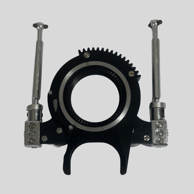 Complete turret attachment for Rollei 3,5F/RM-IV, ( coupling device to adjust f-stop-and shutter speed settings and to bring the close-up lens into position. ( Rolleimarin- 598,00 IV) ** ( lenses not included)