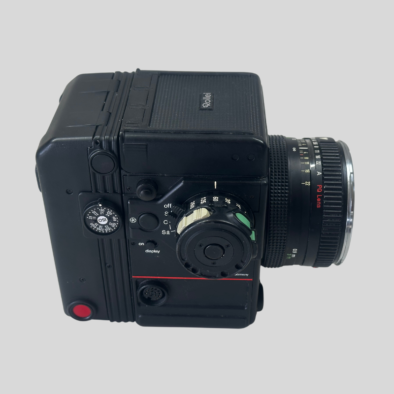 Rolleiflex 6008 Professional, serial-nr. = 406440034, HFT-Planar 2,8/80 PQ lens, serial-nr. 8103887 + film magazine 6x6/120 + waist level finder