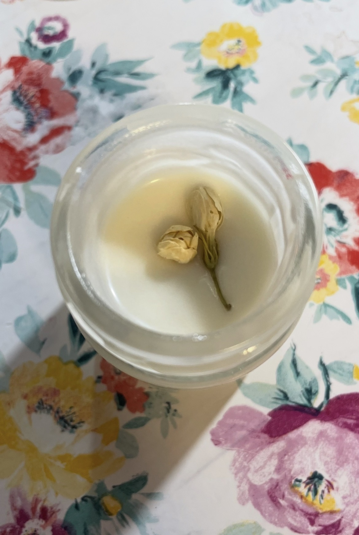 Crema jazmin de 2 onzas 