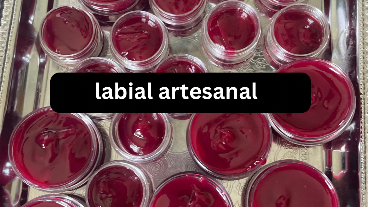 Bálsamos labiales artesanales