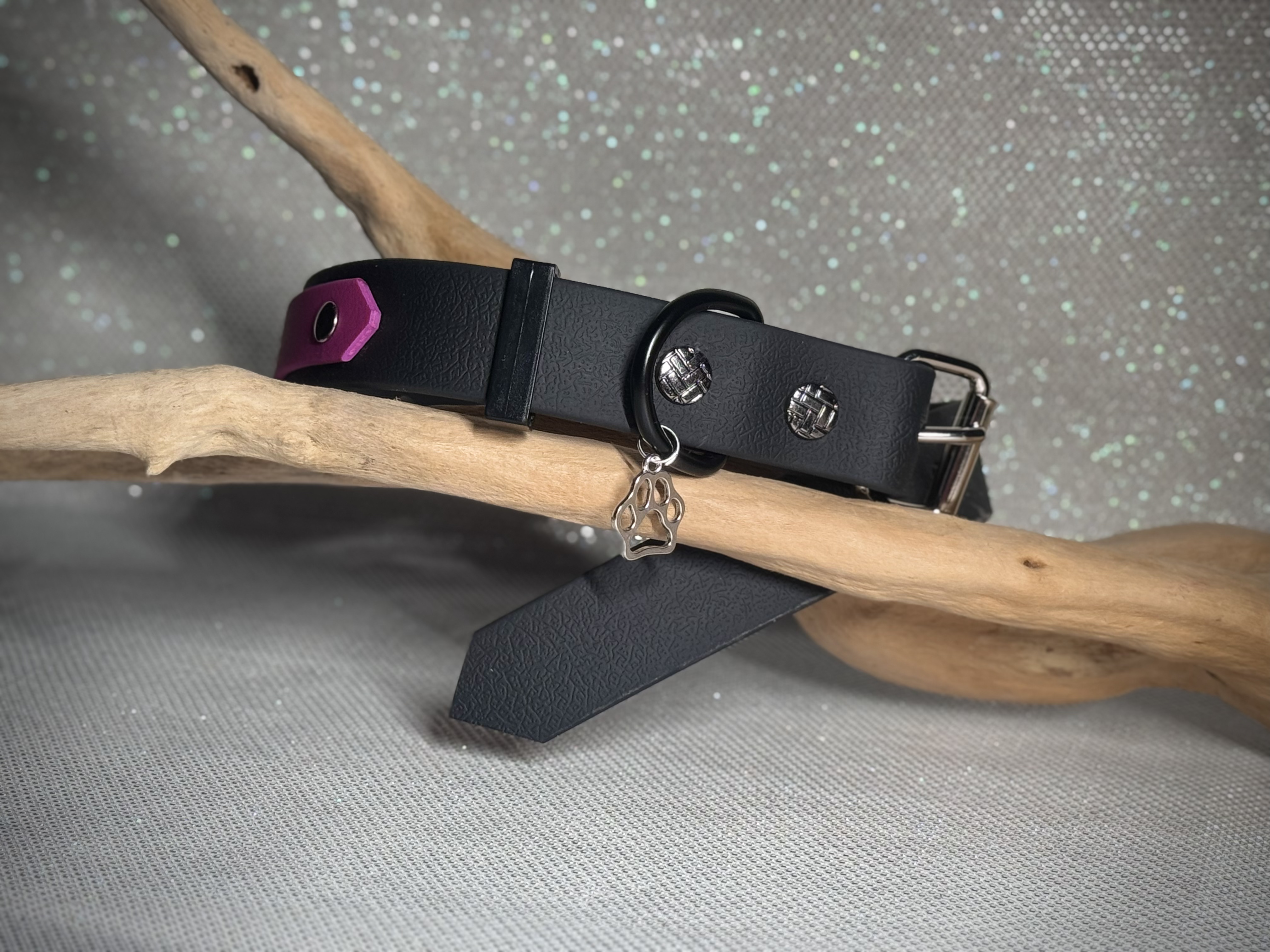 Collier rose et noir + cœur