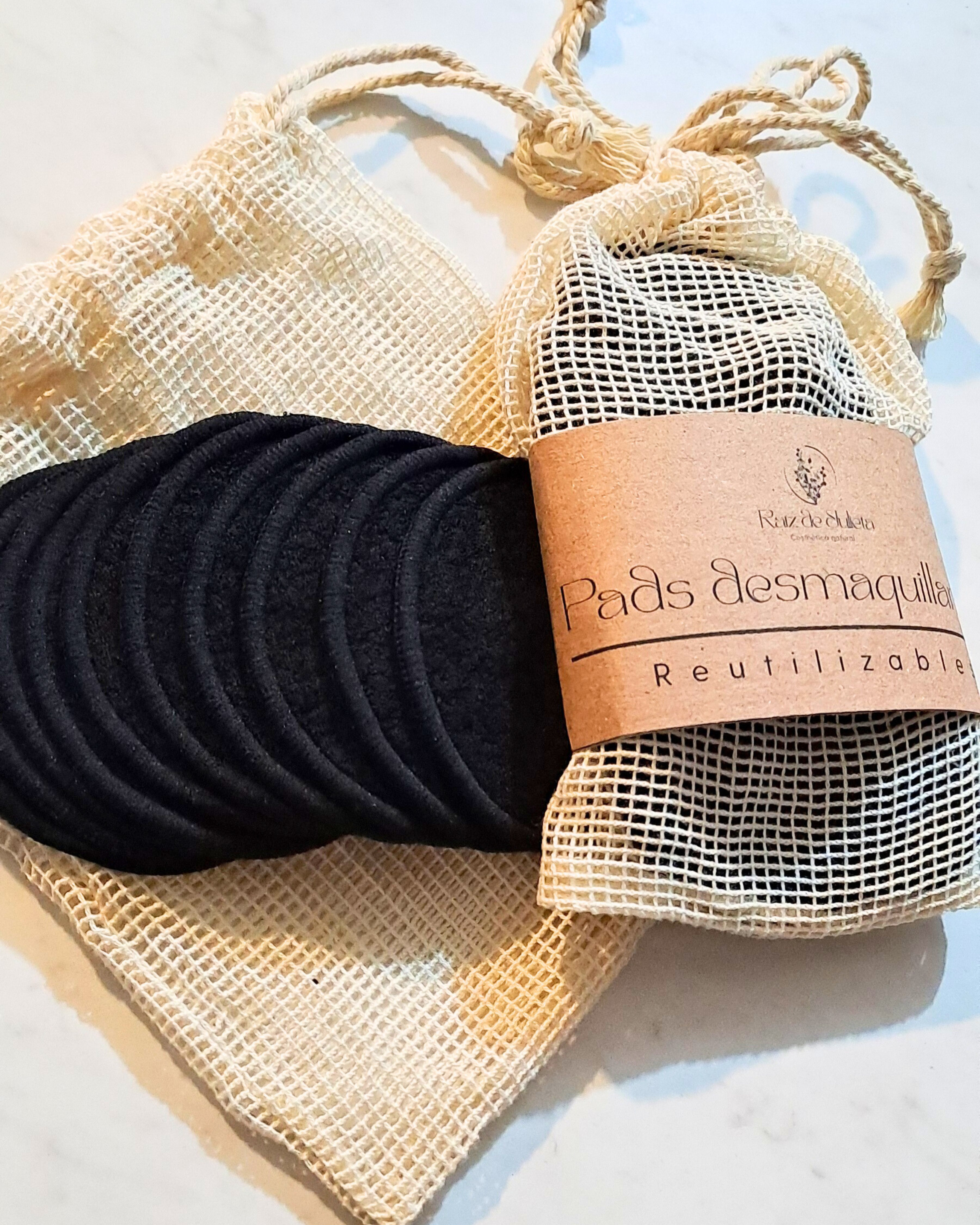 Set de 10 pads desmaquillantes Negras