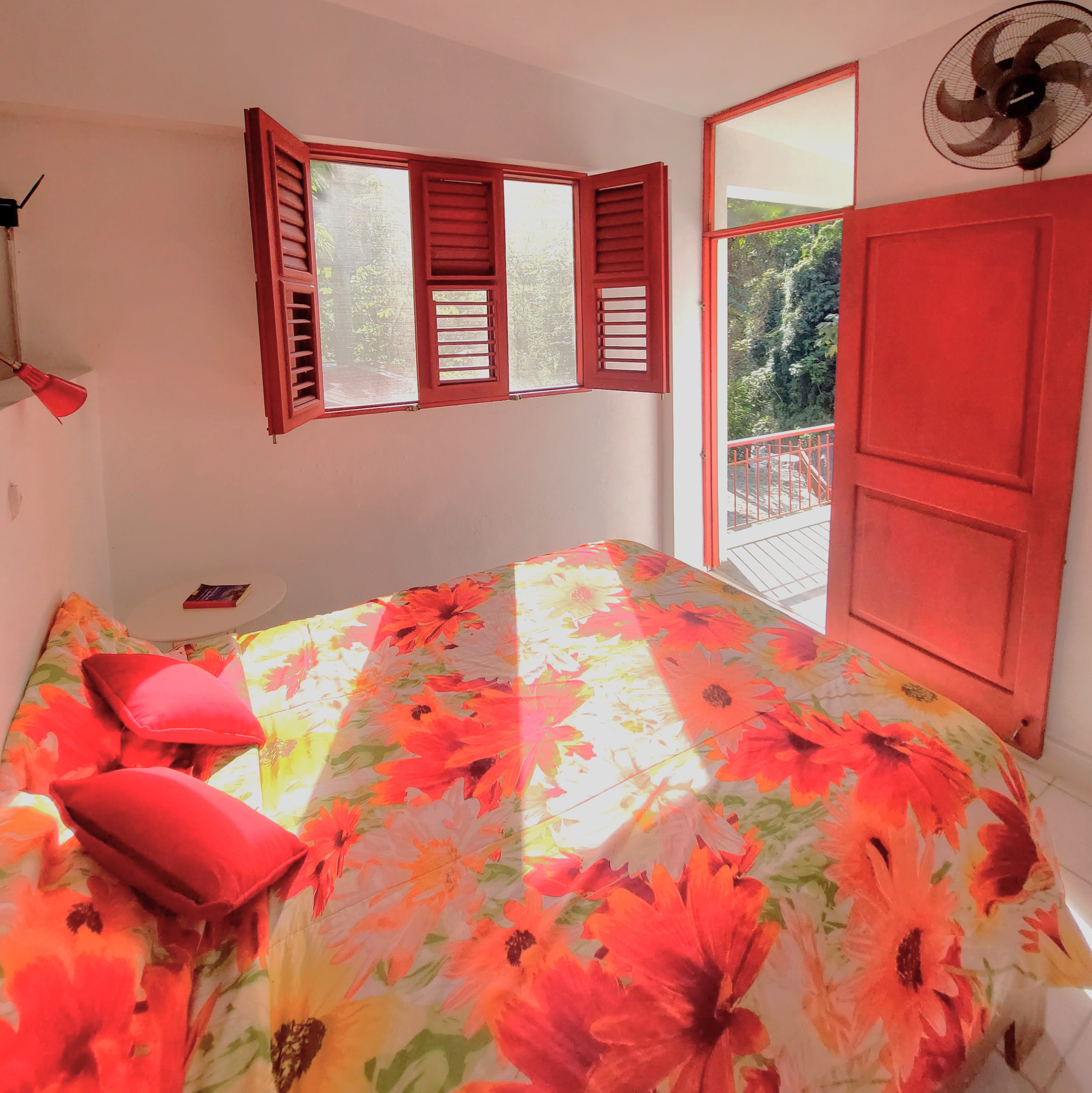 (2-4 adults + 2 niños) - 🌟🏡 Cabaña Roja en Villa Clara, Un Refugio Familiar🌿🌺