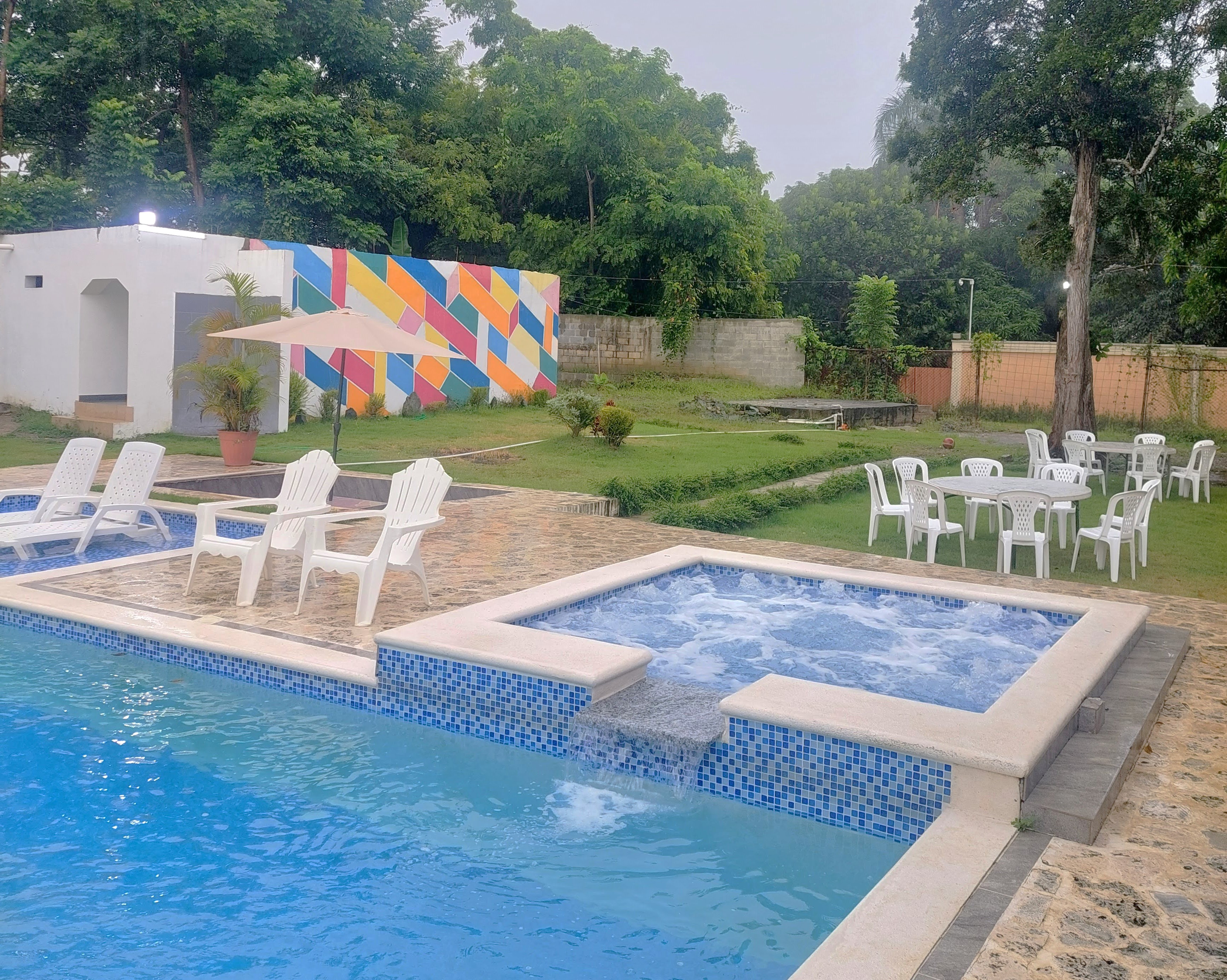 🌞 Villas Rey,  Escapa al Paraíso cerca de la ciudad