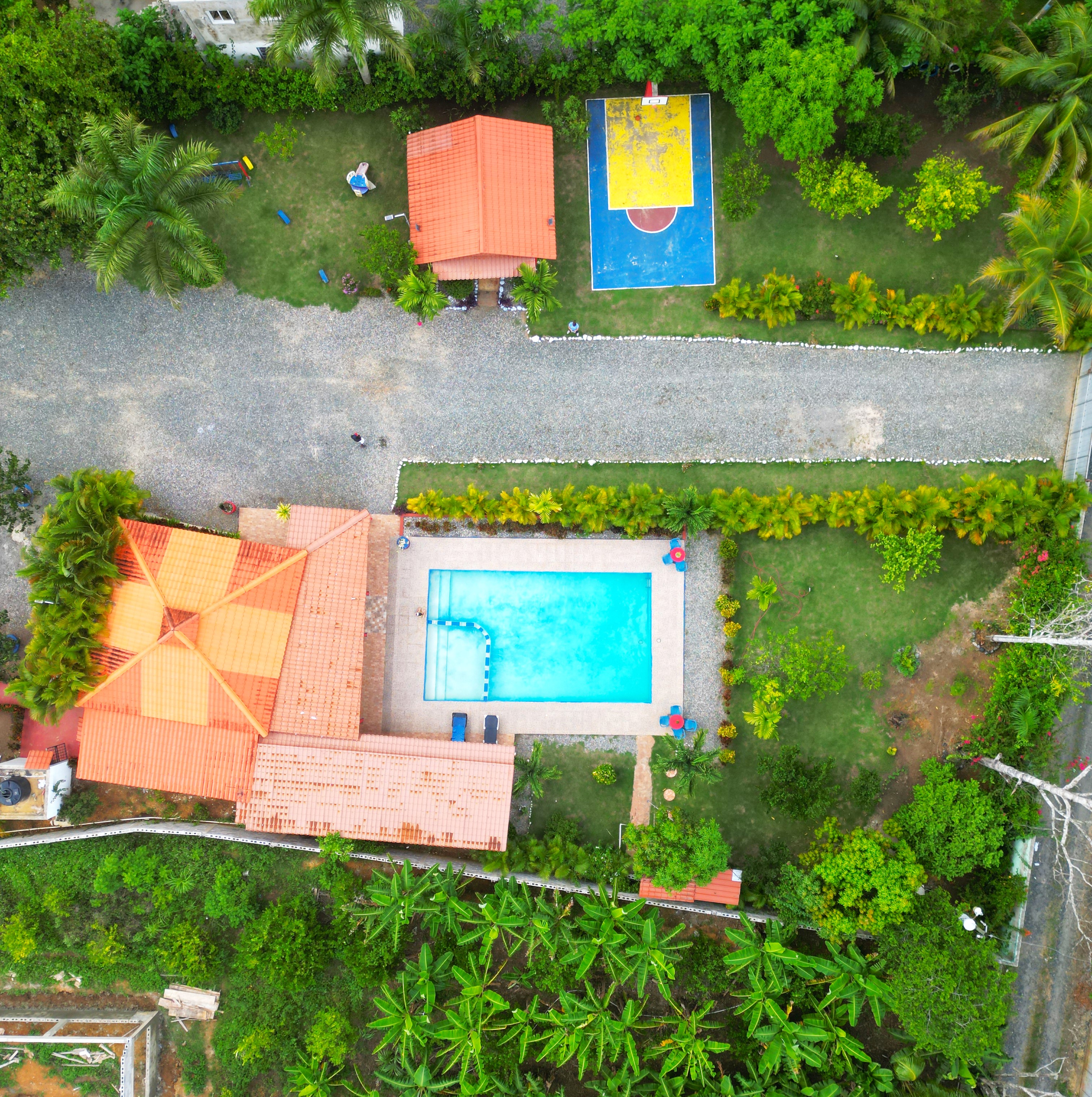 🌿 Villa de la Abuela, El Toro de Guerra: Pasadías inolvidables en un oasis natural 🌳✨