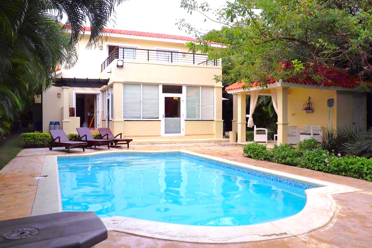 (10 pers) - Villa AP10 - Metro Juan Dolio con Piscina, BBQ y cerca de la Playa