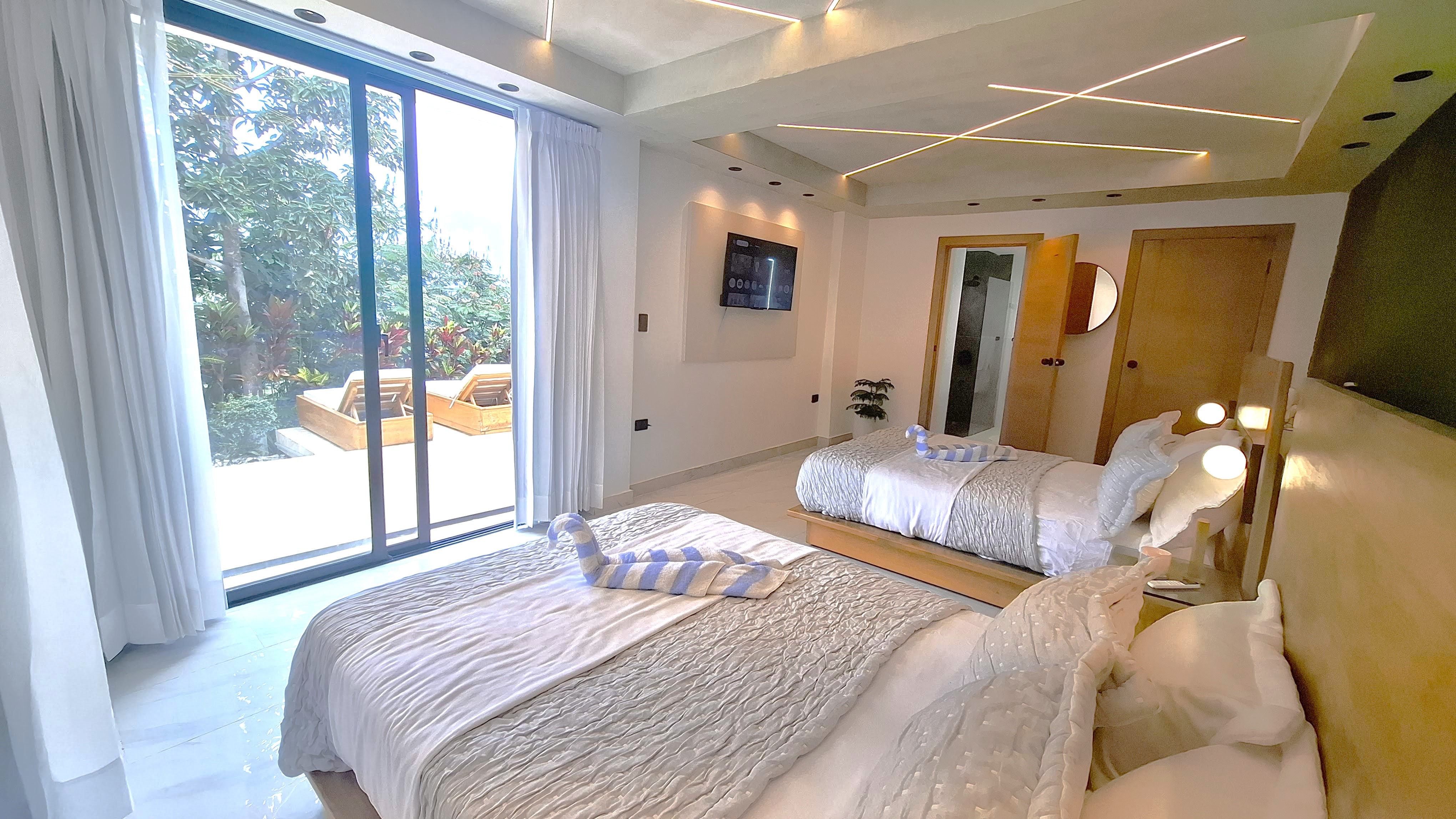 (16 pers) - Refugio de Montaña en Bonao | Piscina y Jacuzzis Climatizados