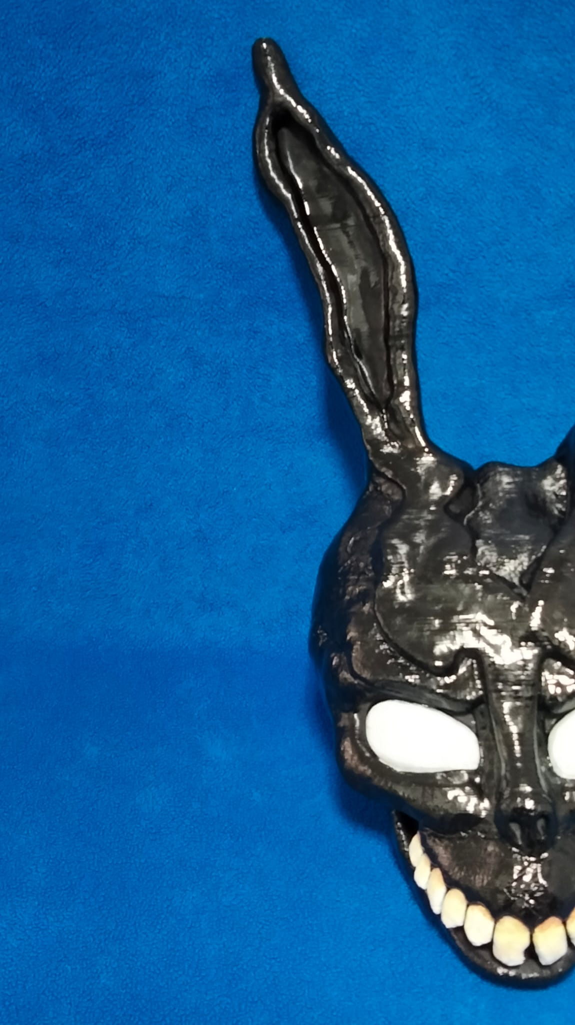 Dark Bunny Donnie Darko Mascara 