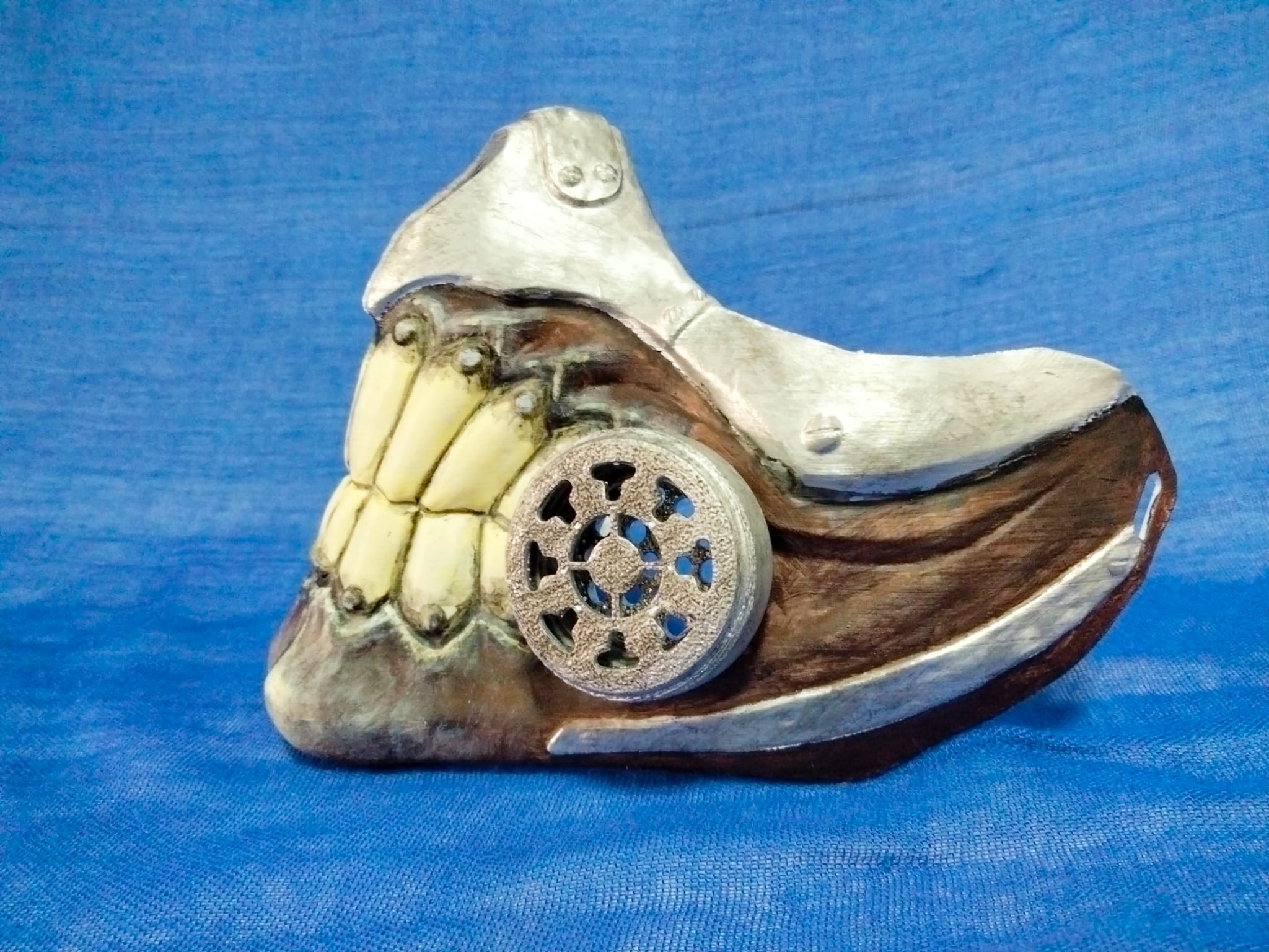 Inmortan Joe Mad Max mascara a todo detalle