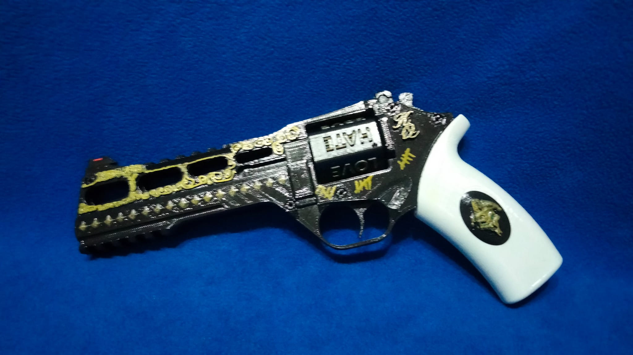 Harley Quinn Prop gun 