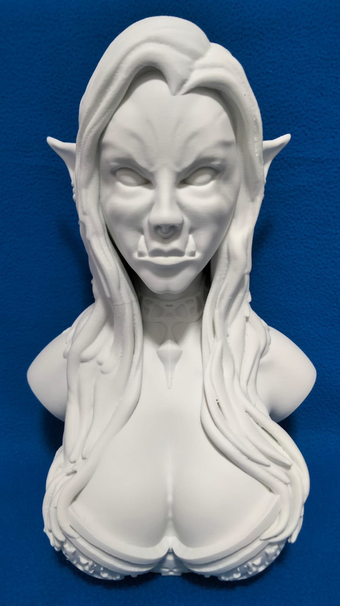 Busto Orca Personalizado