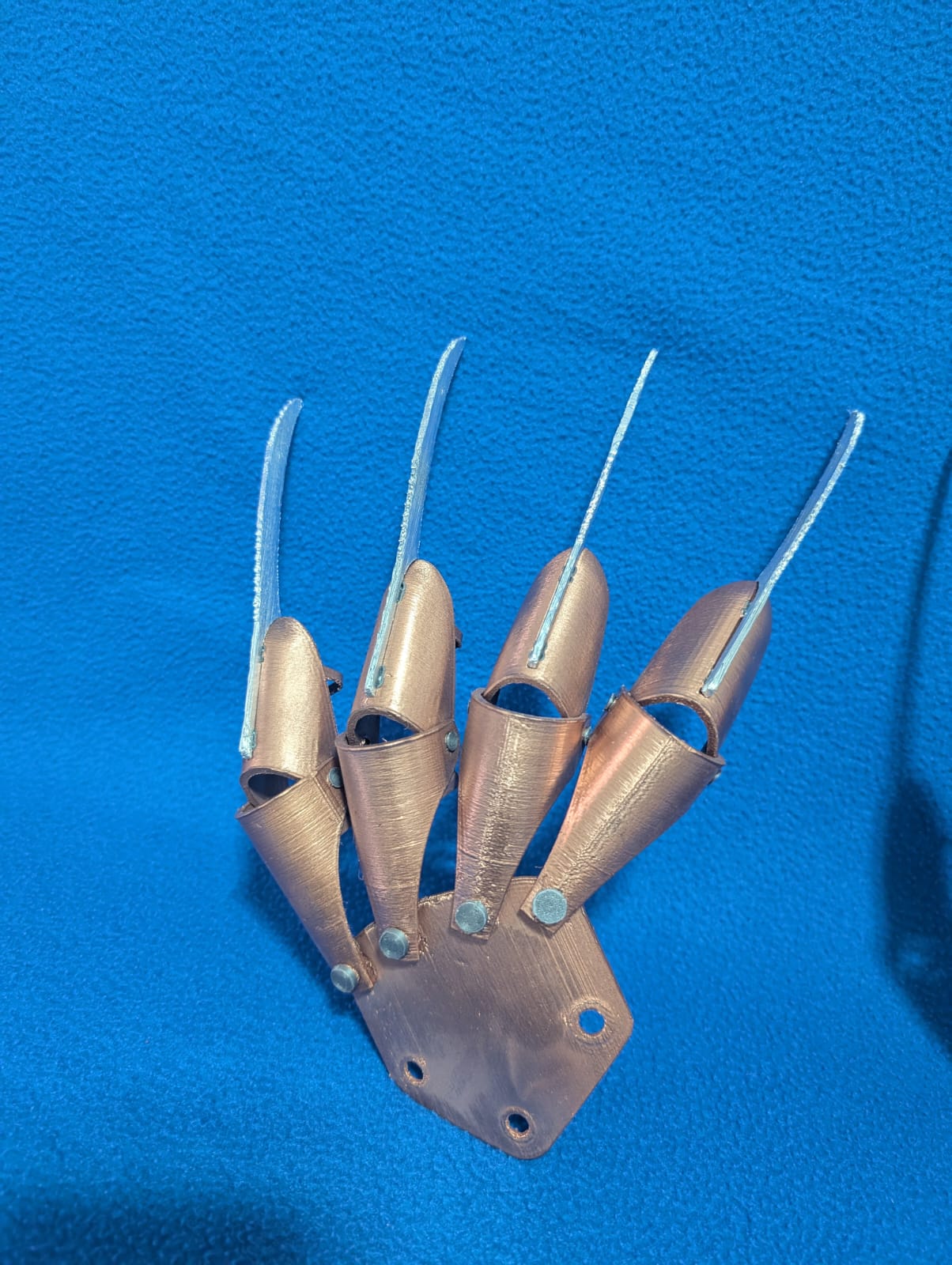 Garras freddy krueger para cosplay