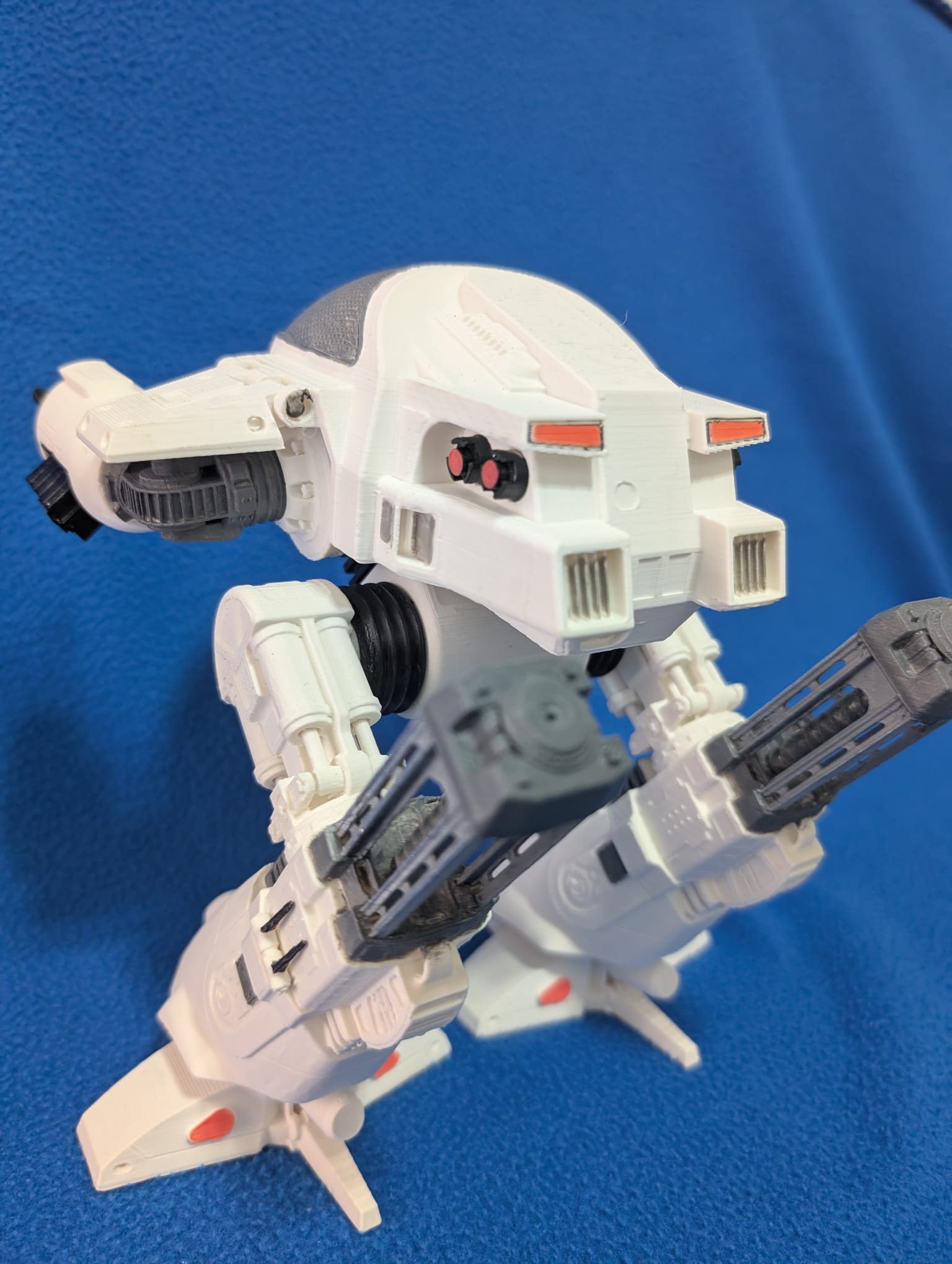 Robot ED-209 pelicula robocop