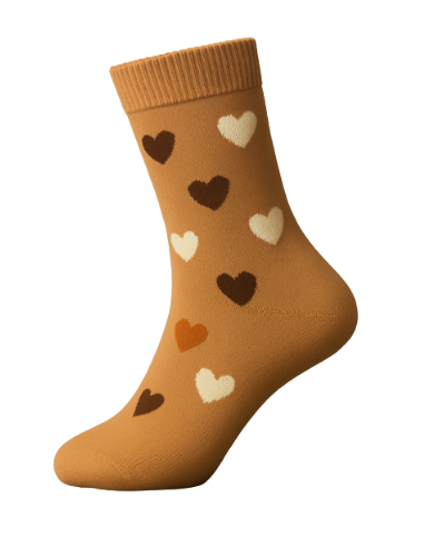 Meia castanha com corações