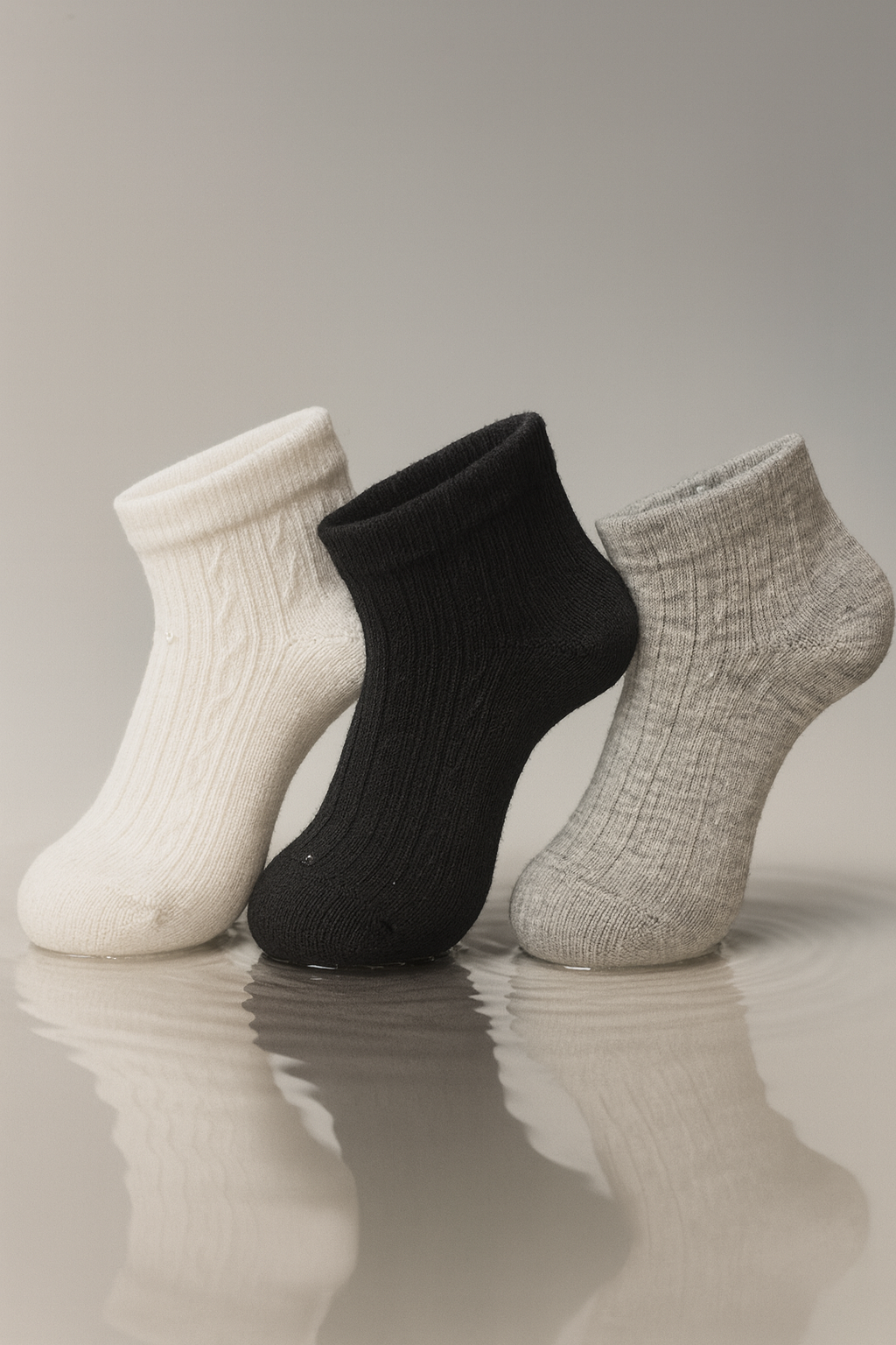 Conjunto de 3 pares de meias de algodão de criança 22-26