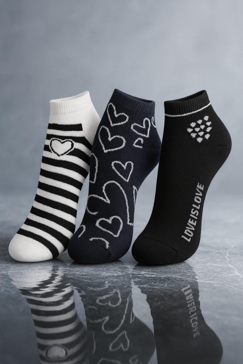 Conjunto de 3 pares de meias de Algodão com Estampas de Corações