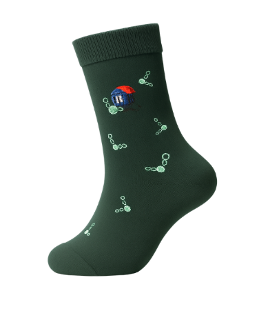 Meia verde com bordado